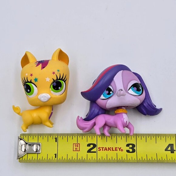 Littlest Pet Shop LPS Zoe Trent #2697 And Pig #2859 Rollin’ Circus Fun Toys R Us - Picture 10 of 11